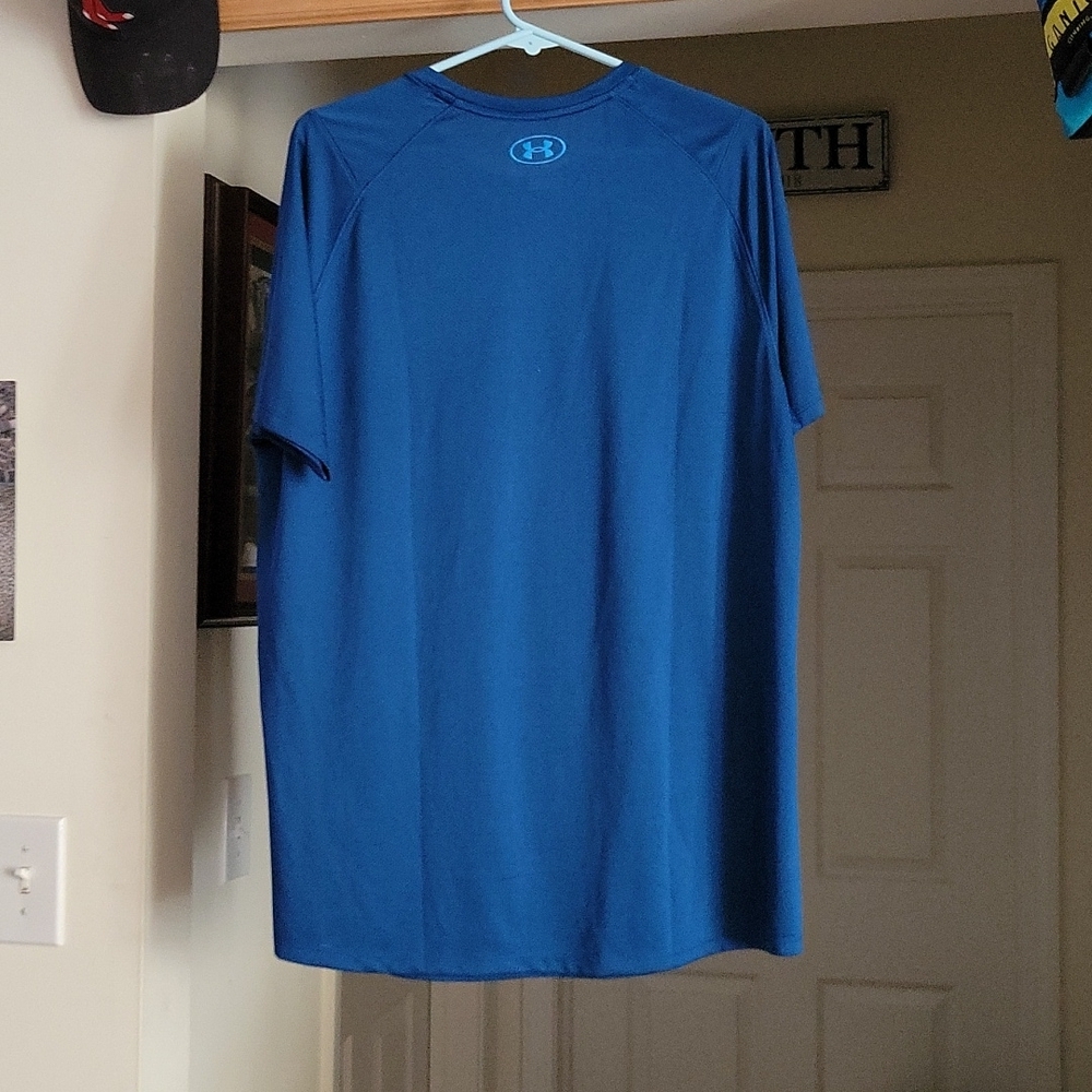 Under Armour Shirt XL Blue Performance Athletic Loose Fit Workout Tee - Picture 2 of 4